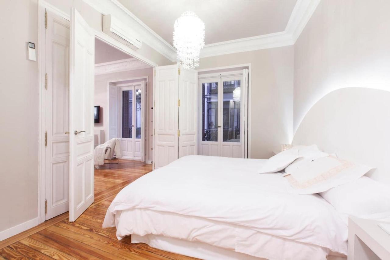 La Casa De La Luna Madrid Kültér fotó